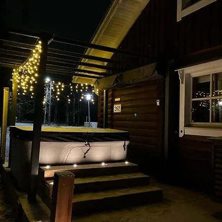 Honkahimos 7, Pohjois-huippu, * Jämsä