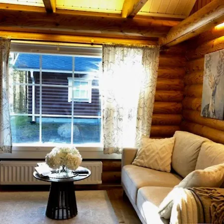 Honkahimos 7, Pohjois-huippu, Apartamento